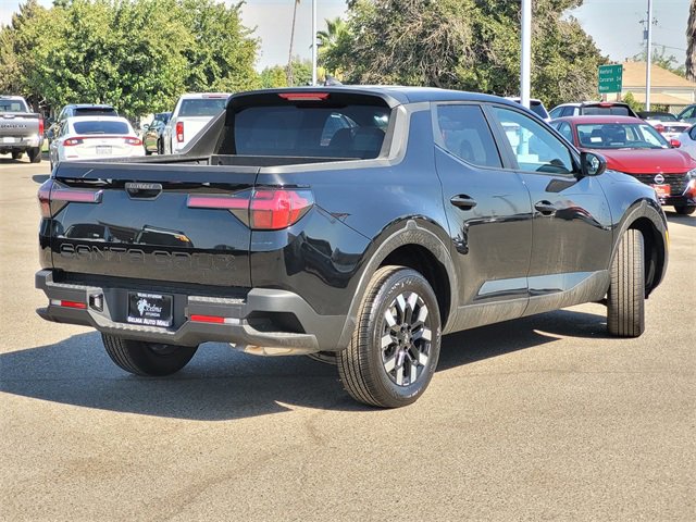 New 2025 Hyundai Santa Cruz SE image 4