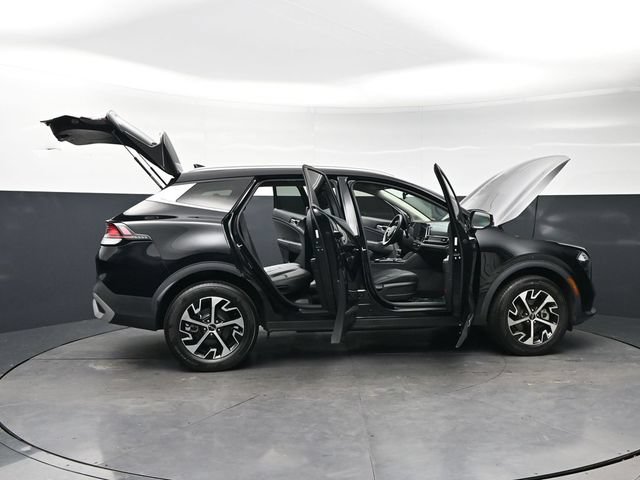 Used 2023 Kia Sportage EX AWD/4WD image 31