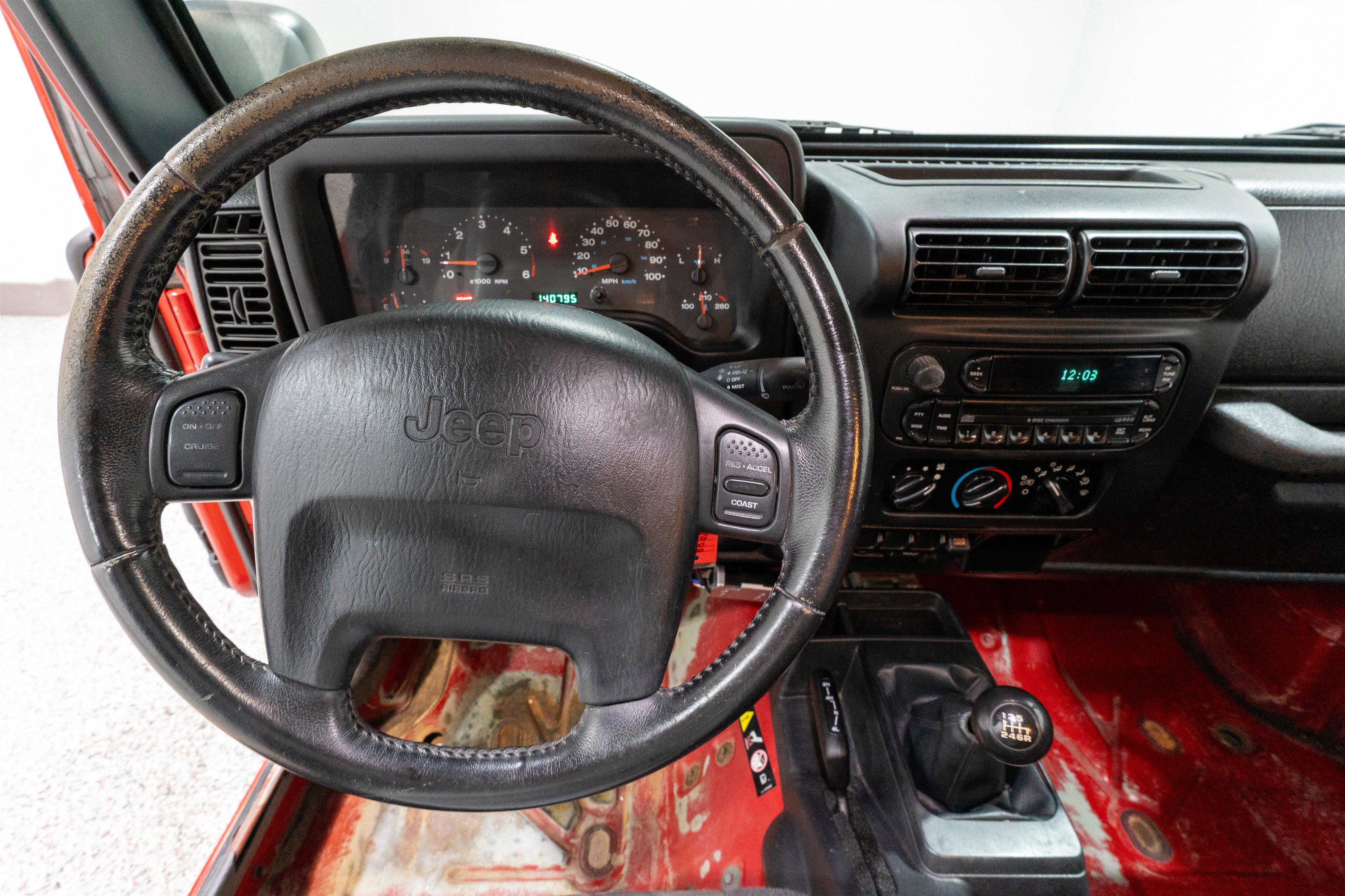 Used 2006 Jeep Wrangler Unlimited Rubicon w/ Security Group image 12