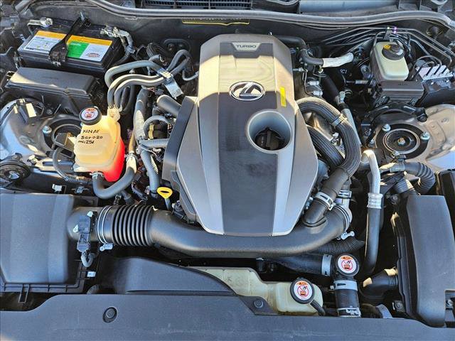 Used 2018 Lexus IS 300 image 19