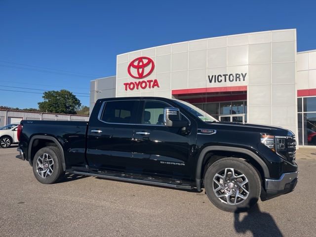 Used 2023 GMC Sierra 1500 SLT w/ SLT Premium Plus Package image 1