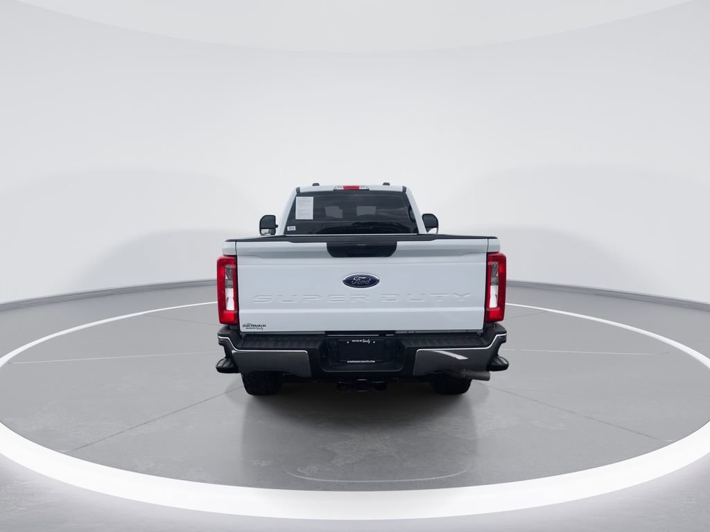 Used 2025 Ford F250 XL w/ XL Chrome Package image 7
