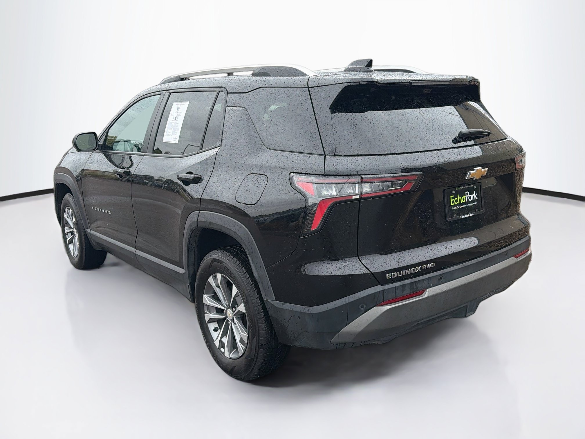 Used 2025 Chevrolet Equinox LT w/ Convenience Package II AWD/4WD image 5