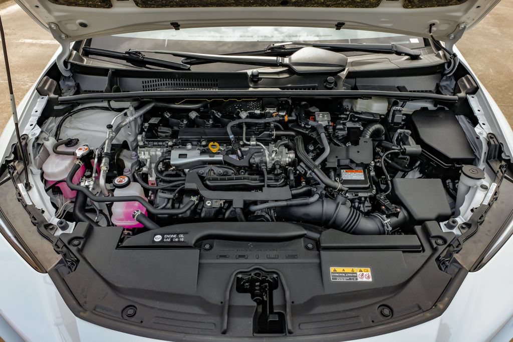 Used 2024 Toyota Prius Limited w/ Limited Premium Package FWD image 54