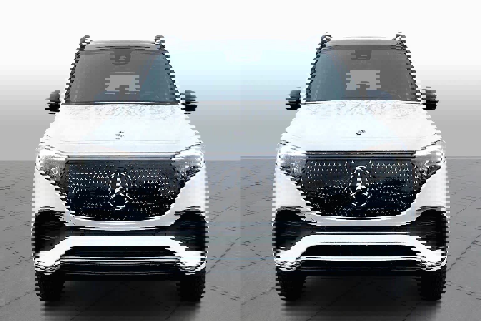 Certified 2024 Mercedes-Benz EQB 250+ image 3