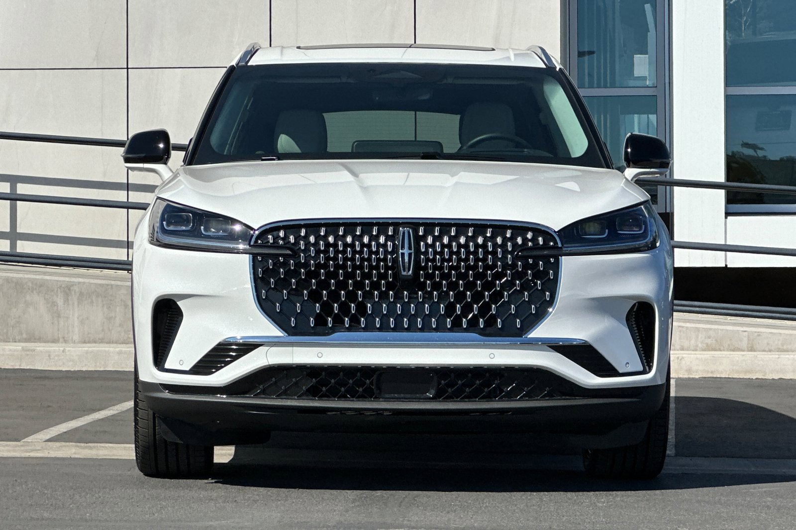 New 2025 Lincoln Aviator Reserve w/ Equipment Group 201A image 8