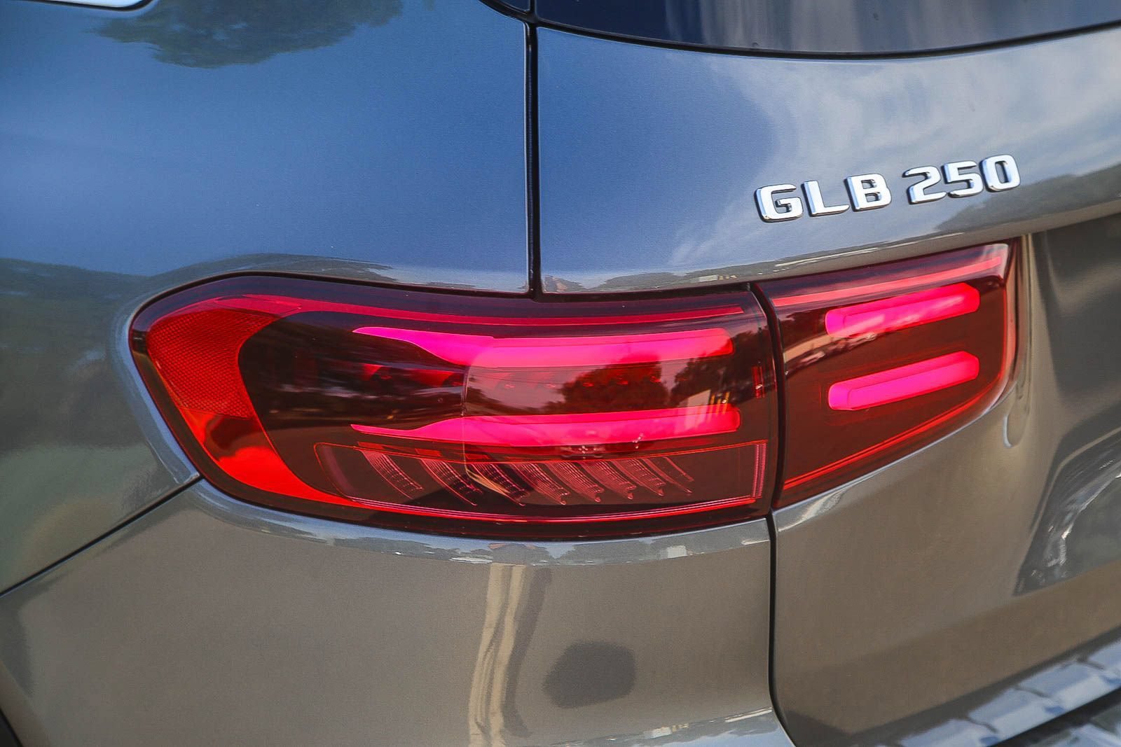 New 2026 Mercedes-Benz GLB 250 4MATIC image 8