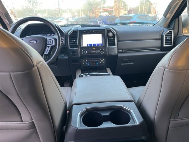 Used 2021 Ford Expedition Limited image 17