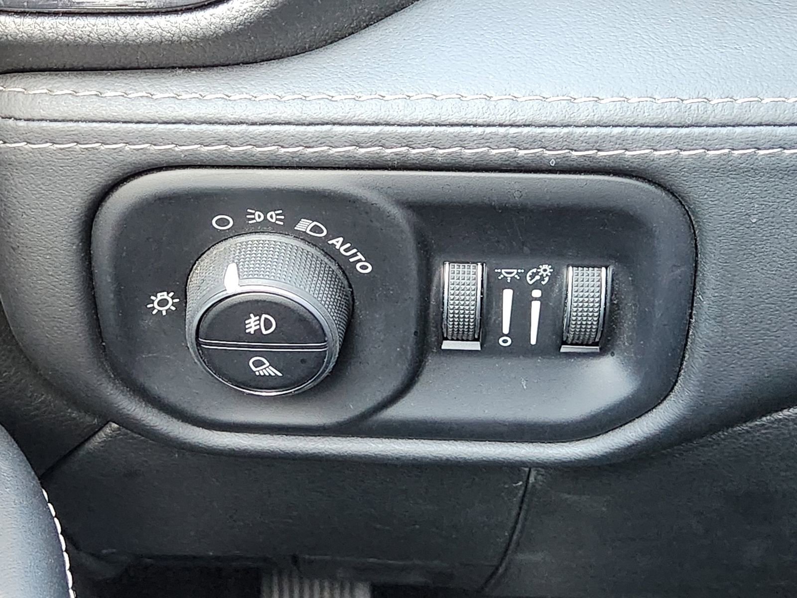 Used 2022 RAM 2500 Limited w/ Night Edition image 26