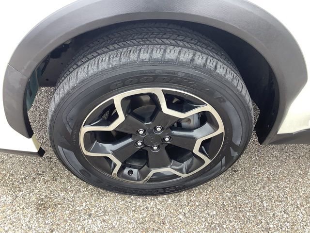 Used 2015 Subaru Crosstrek 2.0i Limited image 37