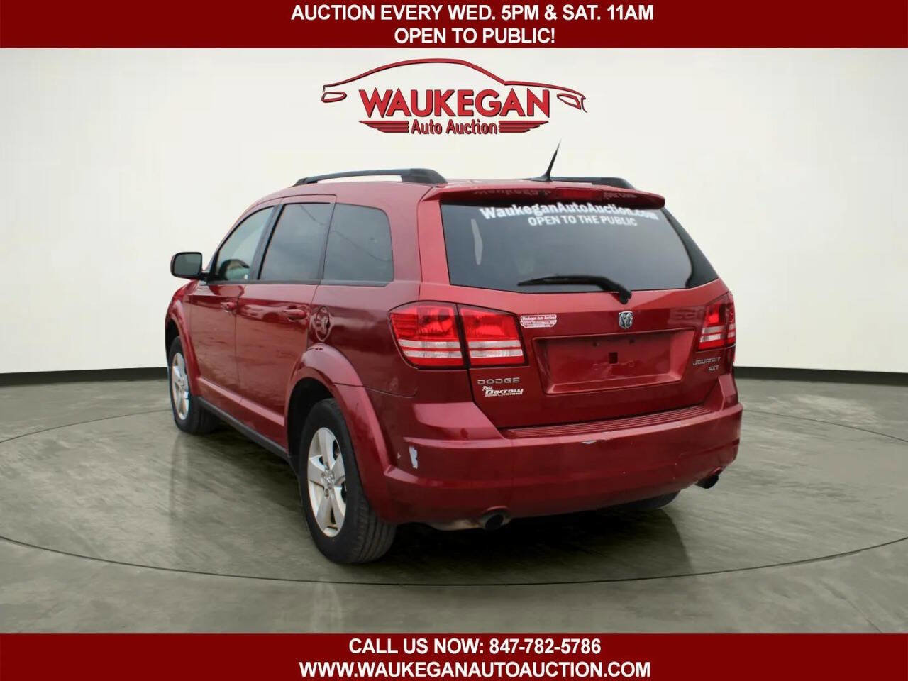 Used 2010 Dodge Journey SXT w/ Flexible Seating Group FWD image 4