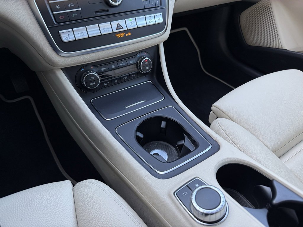 Used 2019 Mercedes-Benz GLA 250 4MATIC image 23