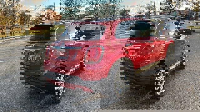 Used 2016 FIAT 500X Lounge w/ Mopar All Weather Group image 3