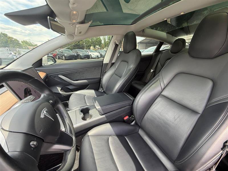 Used 2018 Tesla Model 3 Long Range AWD/4WD image 10