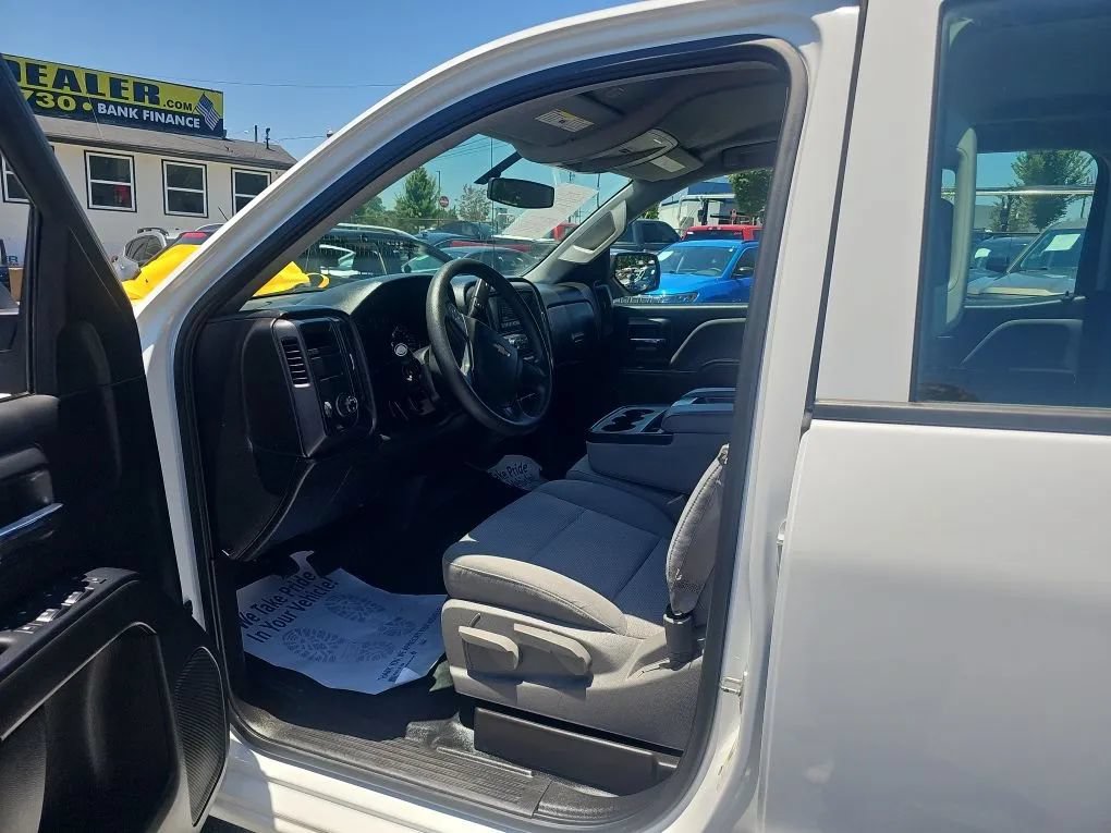 Used 2015 Chevrolet Silverado 1500 W/T RWD image 12