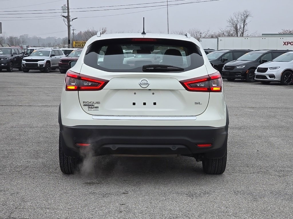 Used 2020 Nissan Rogue Sport SL w/ Premium Package image 6