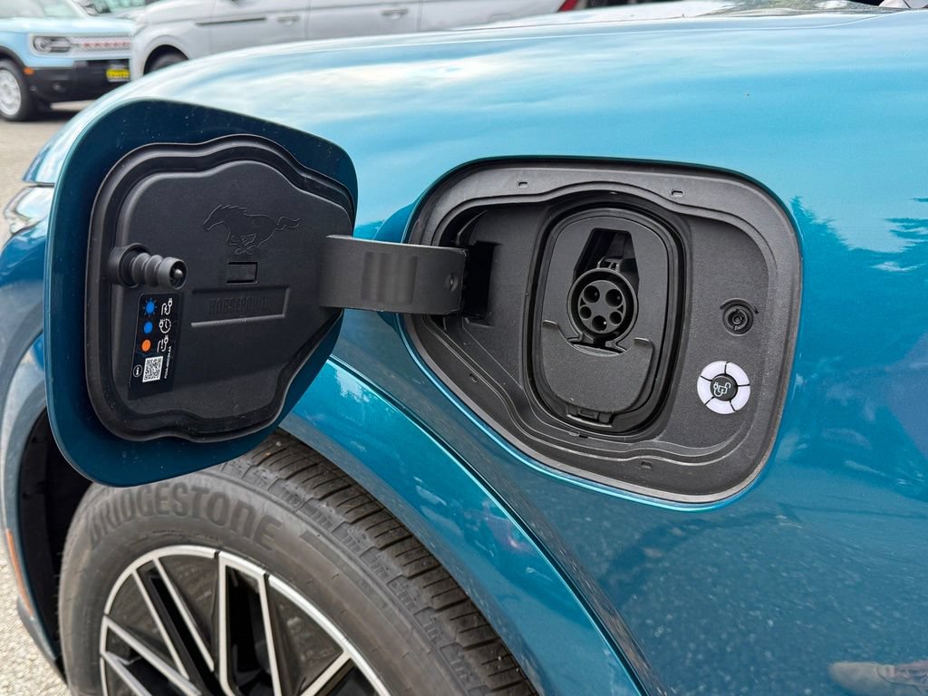 New 2026 Ford Mustang Mach-E Premium AWD/4WD image 31