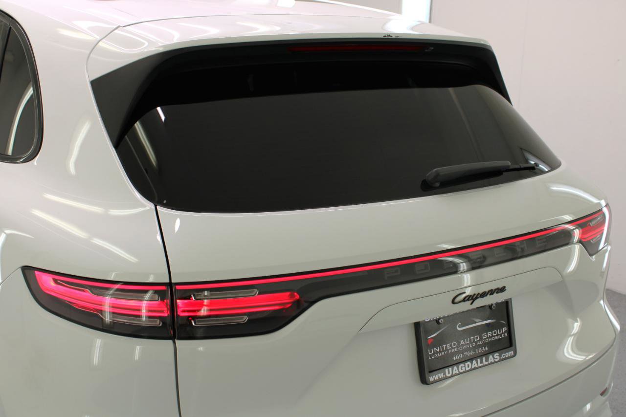 Used 2021 Porsche Cayenne image 20