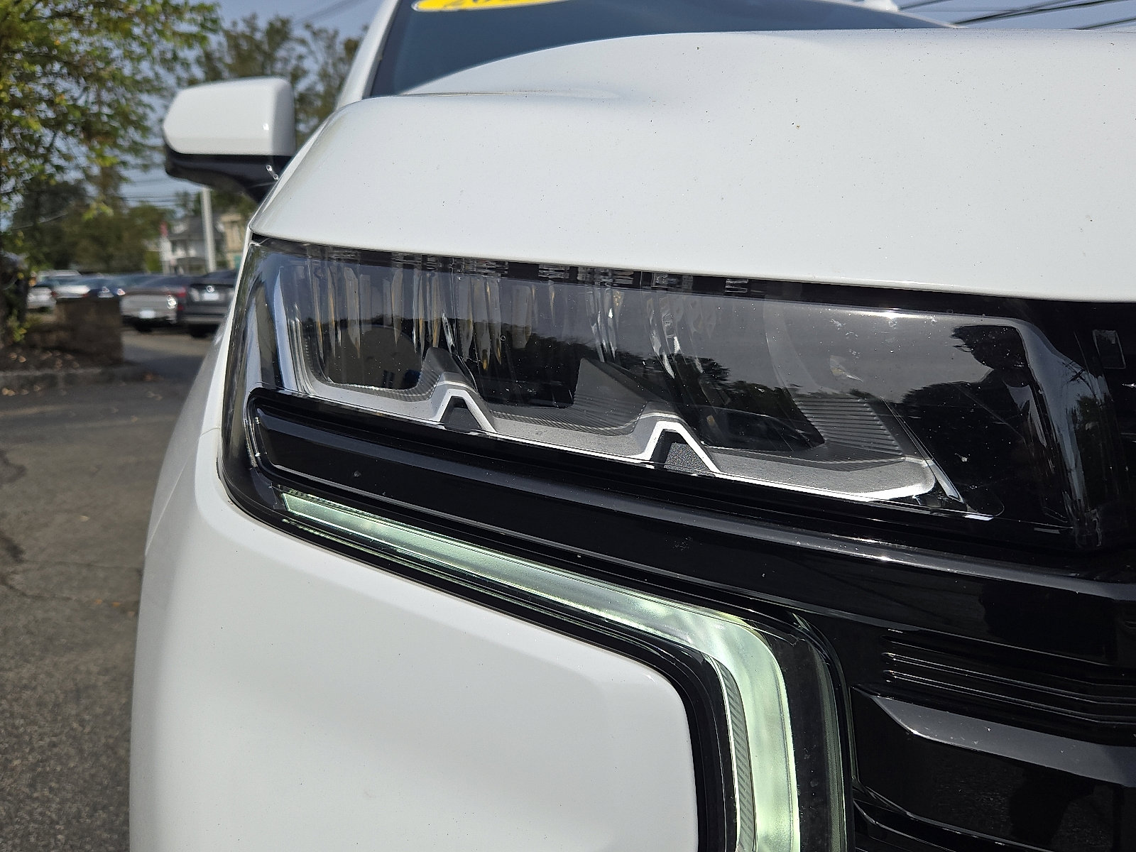 Used 2023 Chevrolet Suburban RST w/ Luxury Package image 9