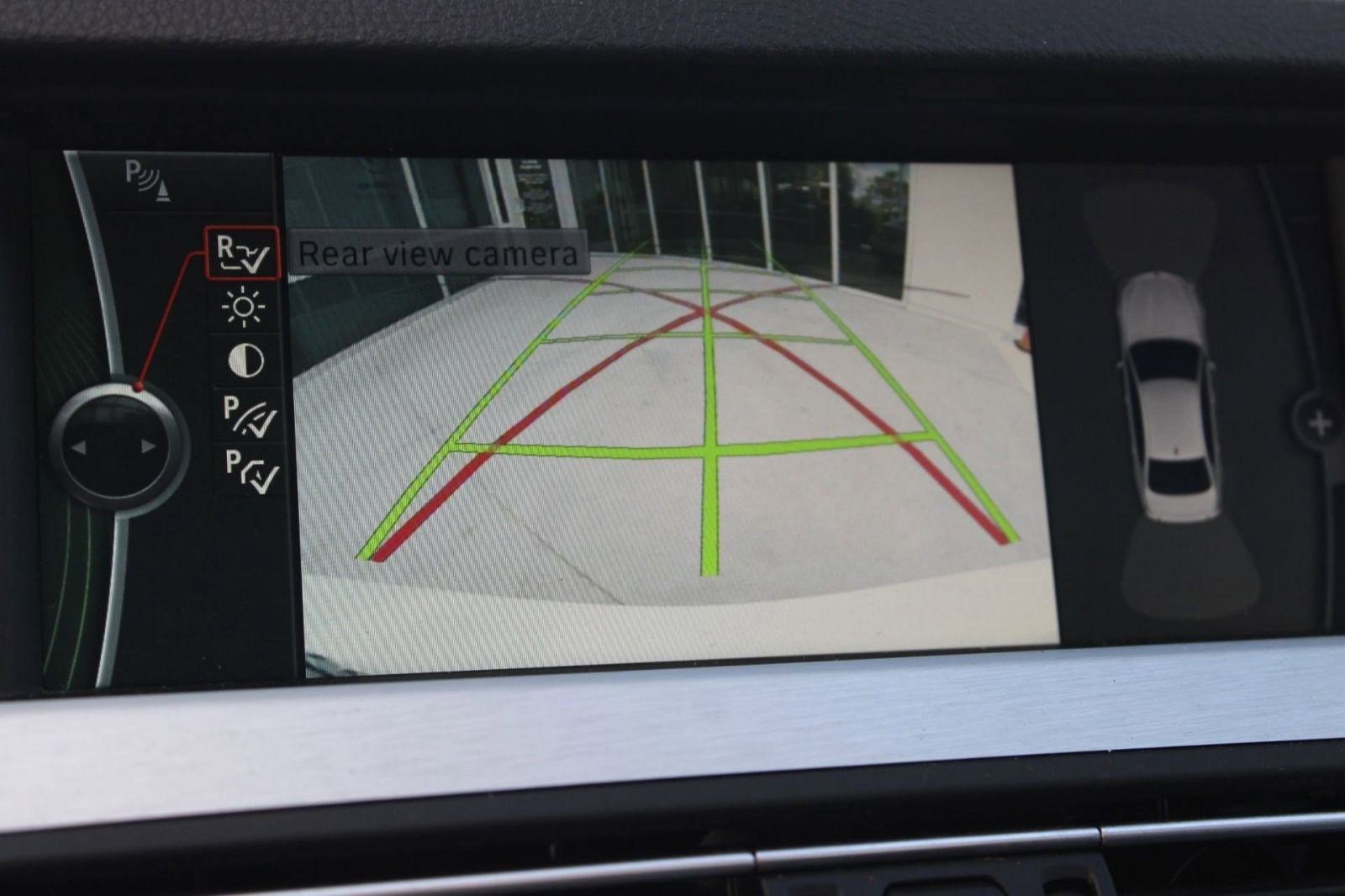 Used 2012 BMW 550i xDrive 550i xDrive image 26