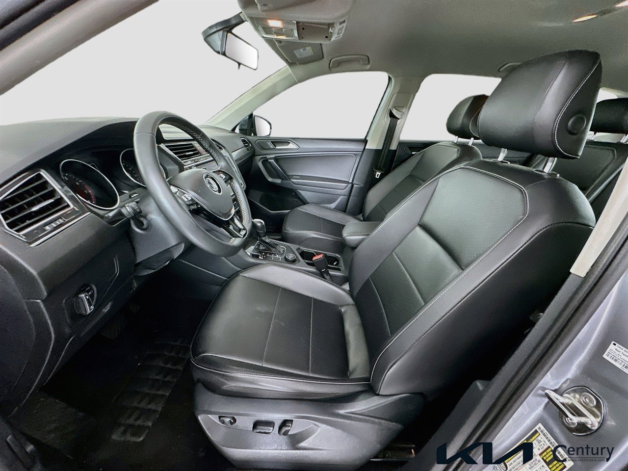 Used 2021 Volkswagen Tiguan SE AWD/4WD image 20