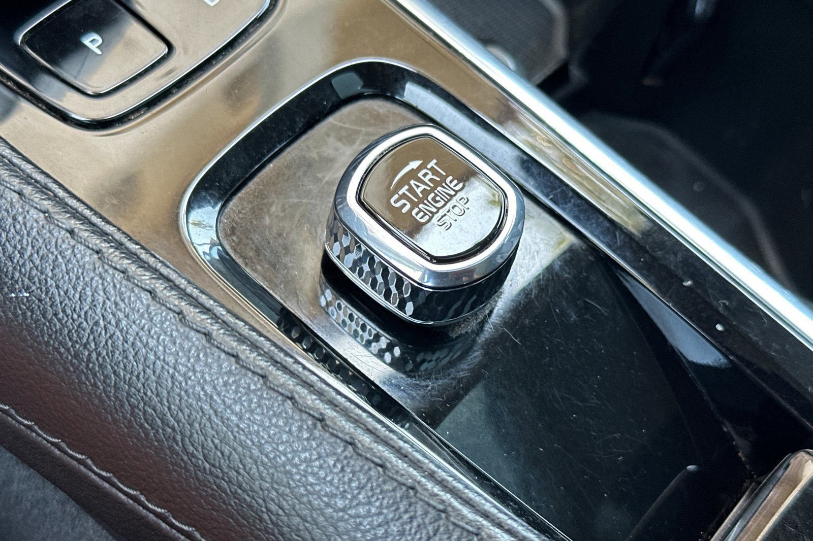 Certified 2023 Volvo XC90 B5 Core image 27