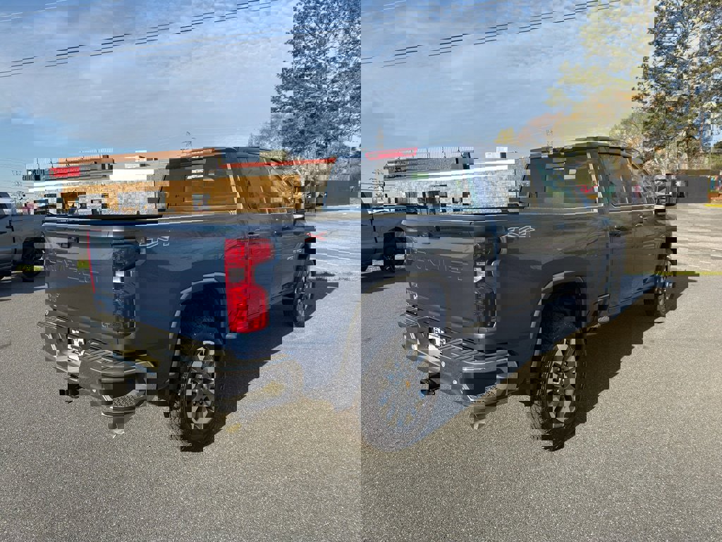 New 2026 Chevrolet Silverado 2500 LT w/ All Star Edition image 5