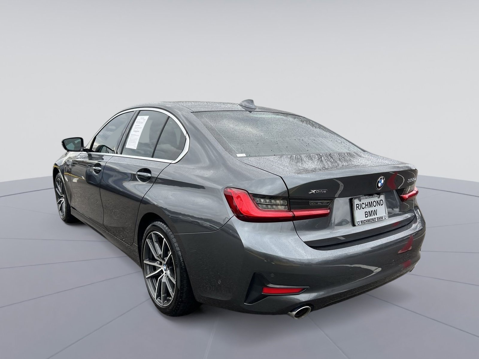 Used 2021 BMW 330e xDrive w/ Executive Package image 7