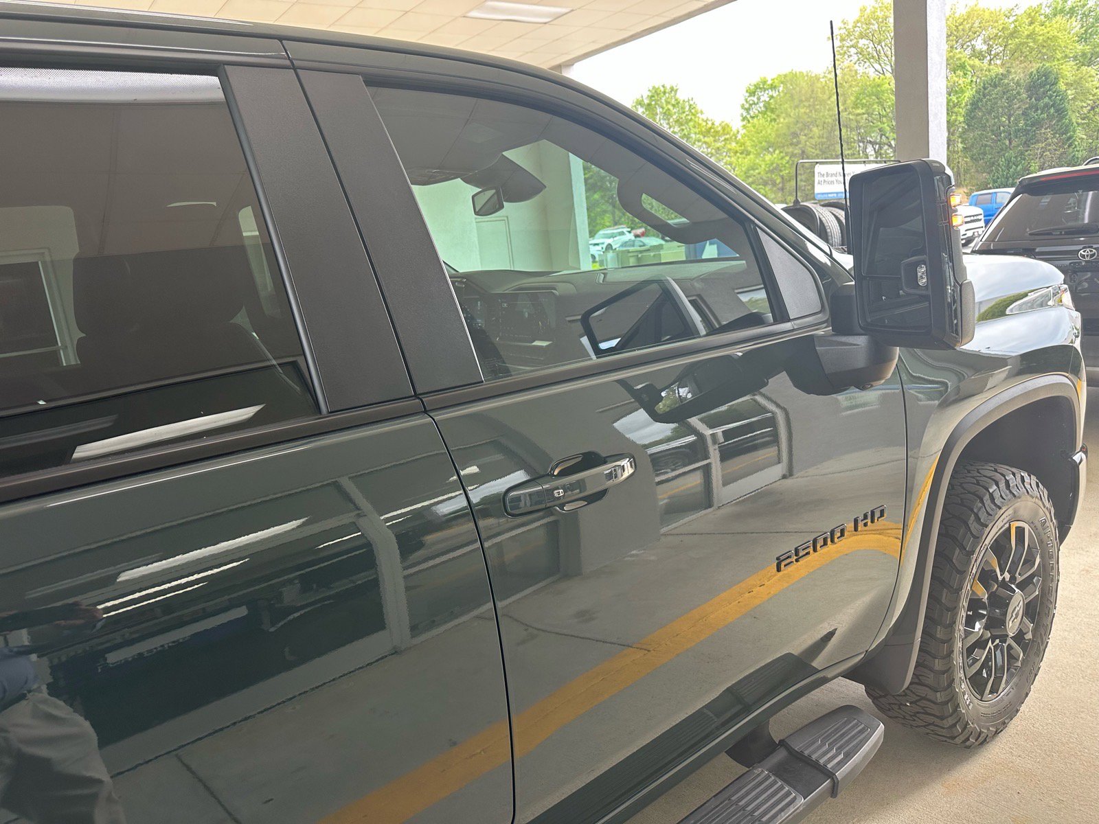 Used 2025 Chevrolet Silverado 2500 LT w/ Trail Boss Package image 13