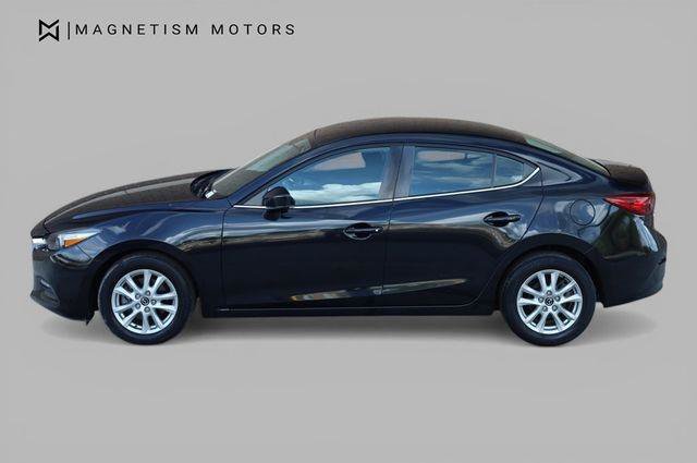 Used 2017 MAZDA MAZDA3 Sport w/ Preferred Equipment Package FWD image 3