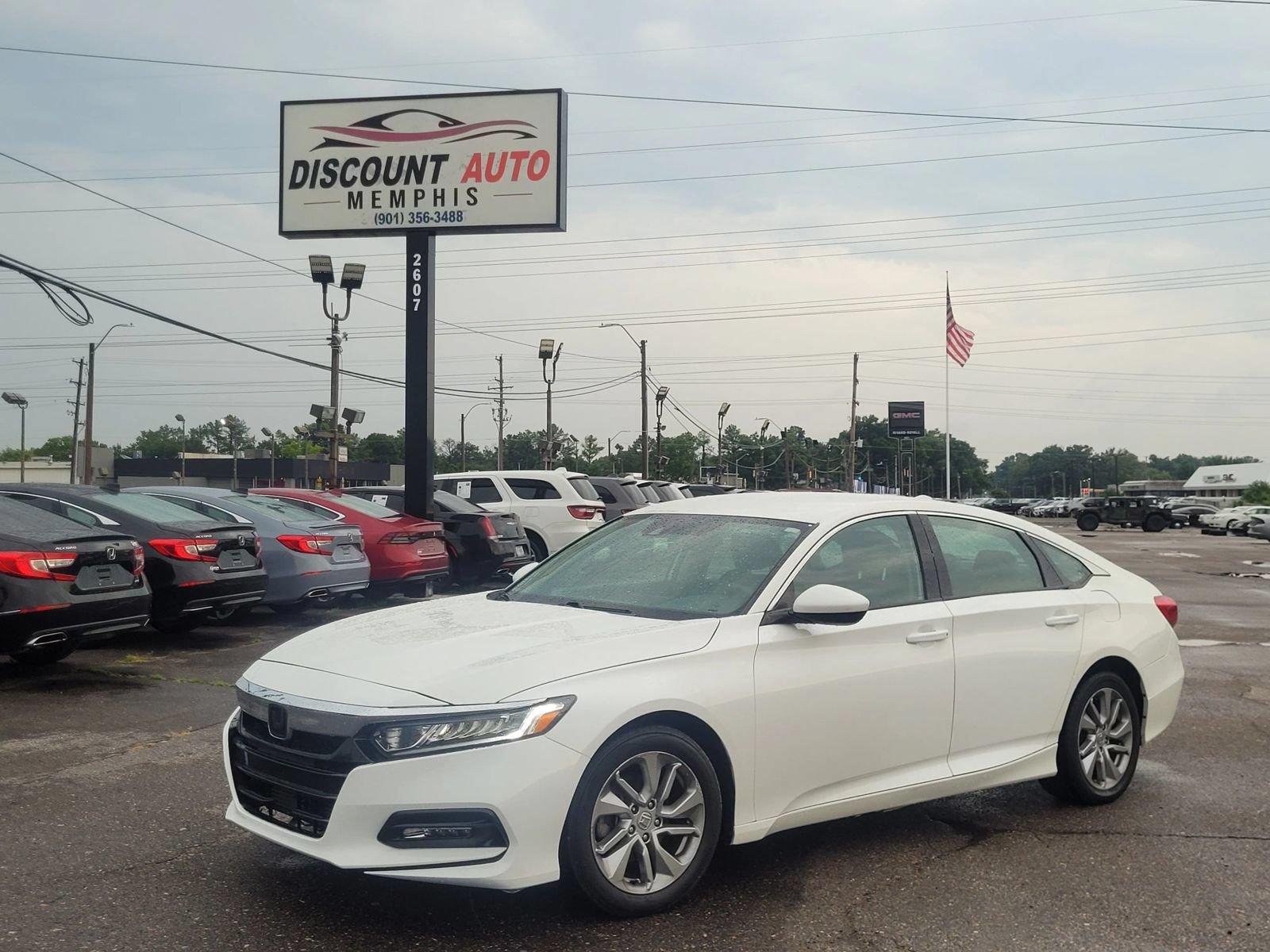 Used 2018 Honda Accord LX image 2