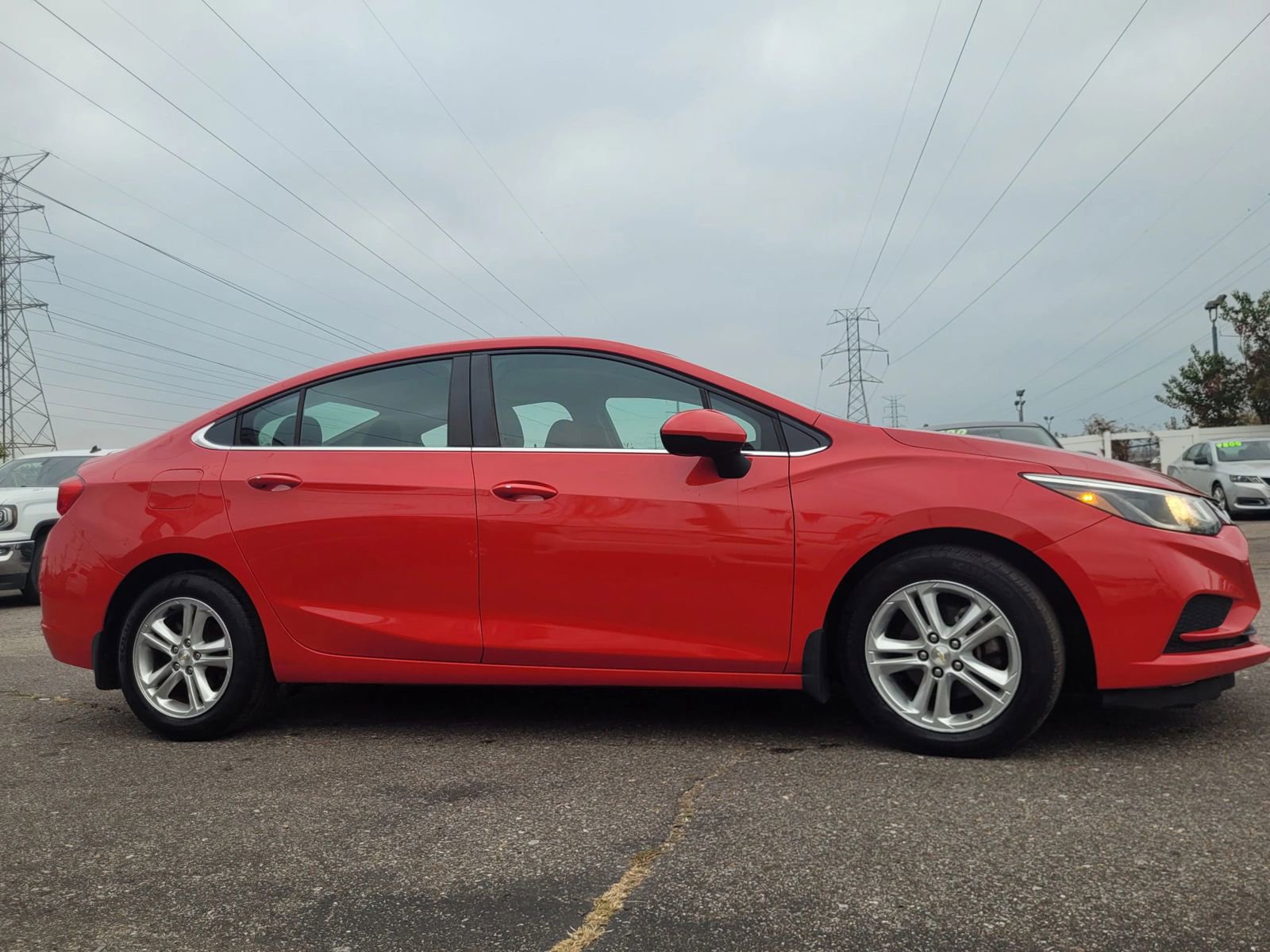 Used 2017 Chevrolet Cruze LT w/ Convenience Package image 17