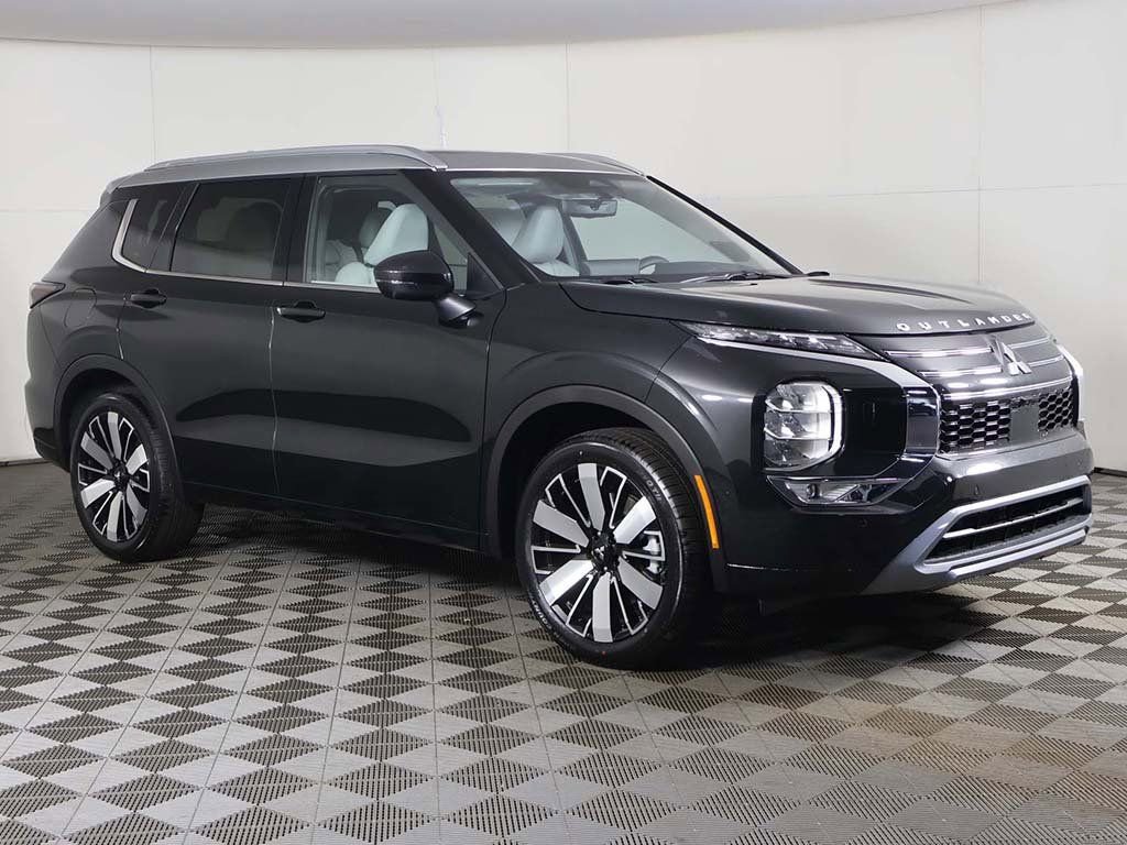 New 2025 Mitsubishi Outlander AWD image 60
