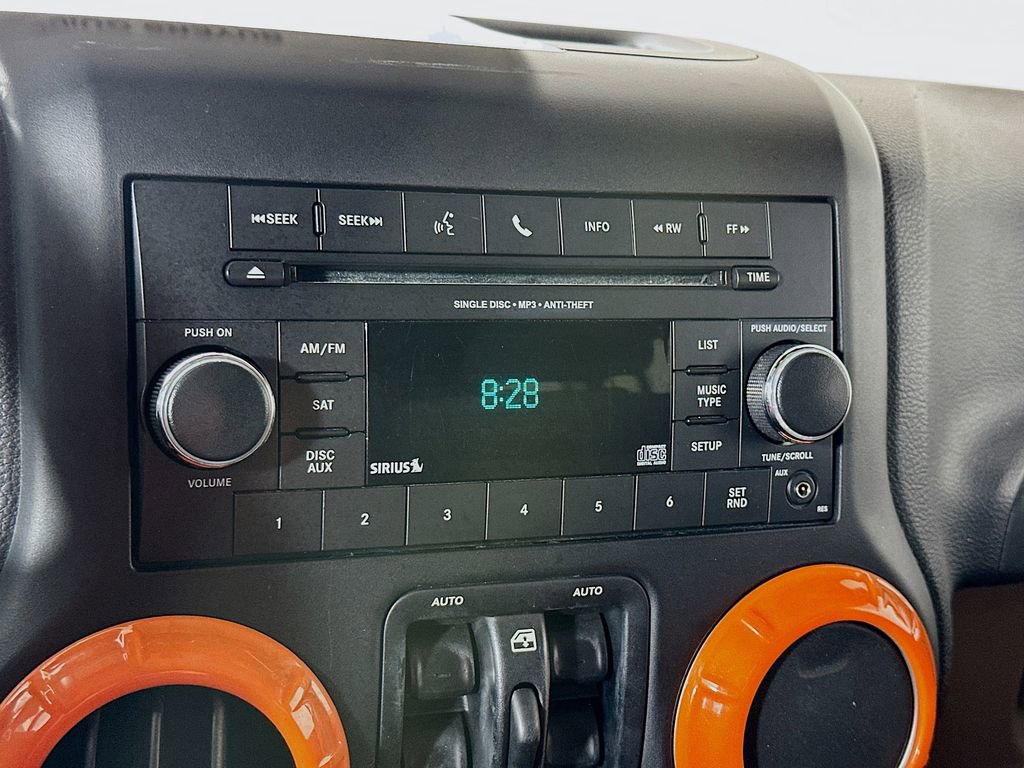 Used 2012 Jeep Wrangler Unlimited Sahara w/ Connectivity Group image 17