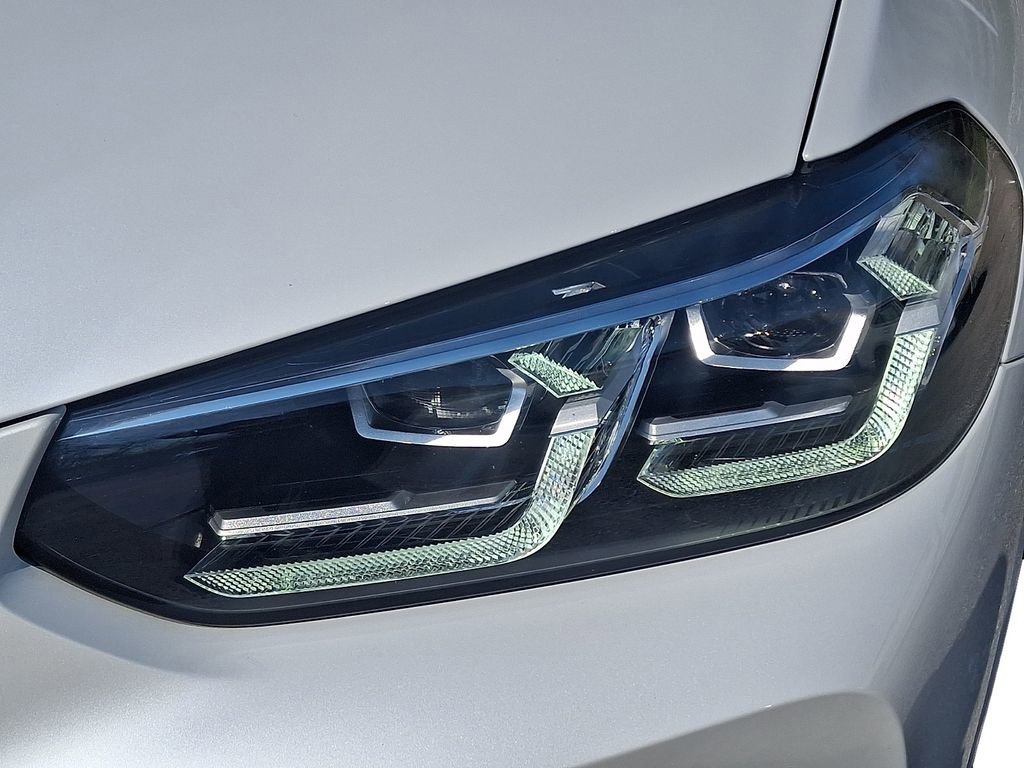 Certified 2023 BMW X3 xDrive30i w/ M Sport Package image 10