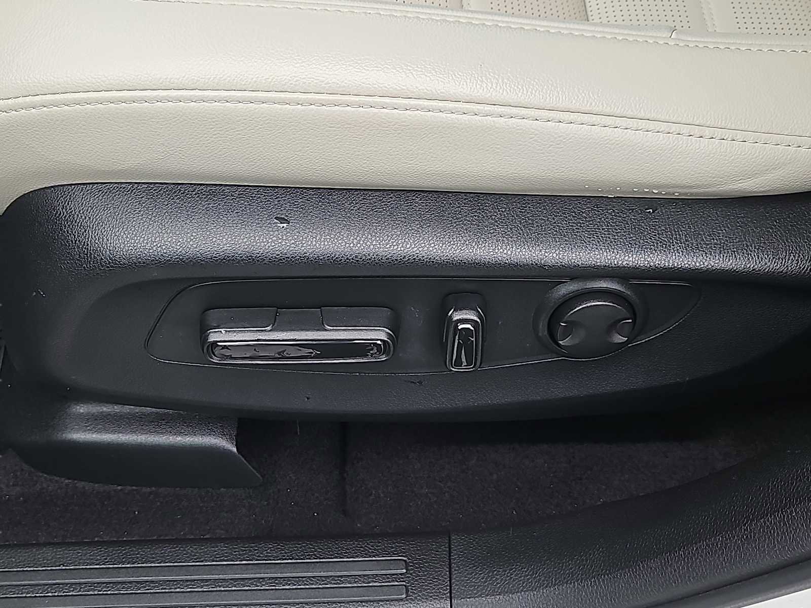 Used 2024 Honda CR-V EX-L image 22