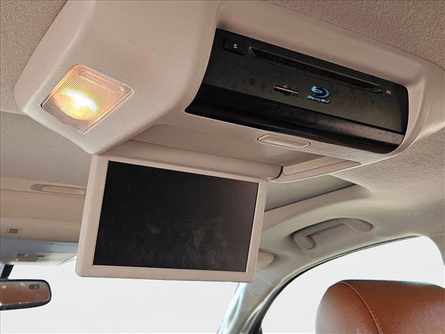 Used 2015 Toyota Sequoia Platinum image 19