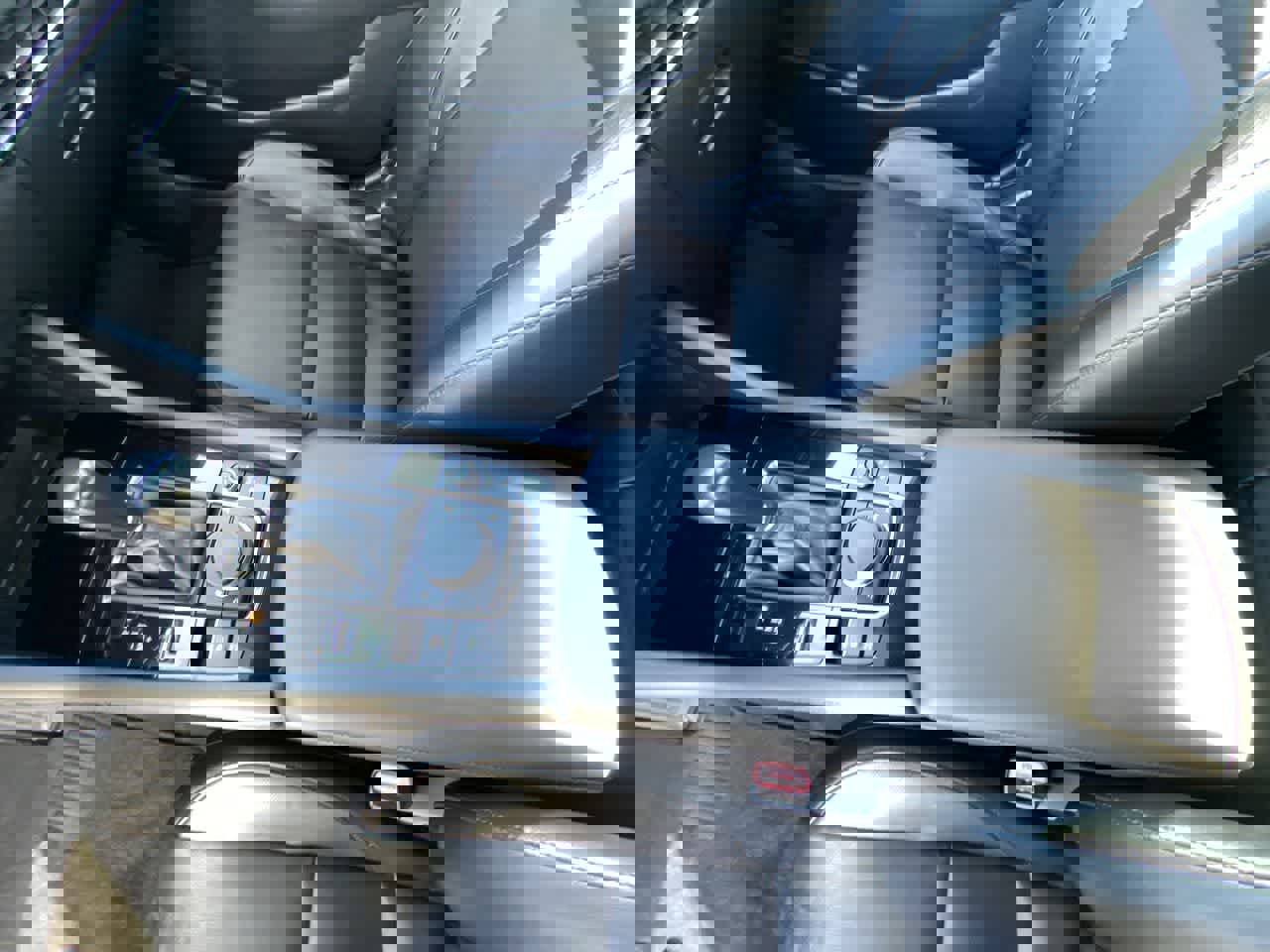 Used 2019 MAZDA MAZDA3 Hatchback w/ Premium Package image 20