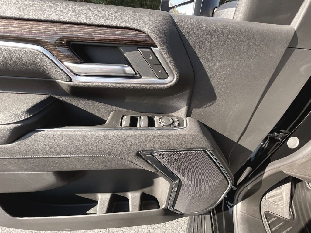 New 2026 GMC Sierra 2500 SLE w/ SLE Value Package; image 28