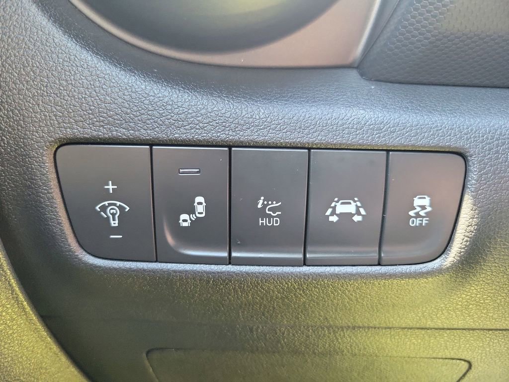 Used 2021 Hyundai Kona Ultimate AWD/4WD image 39