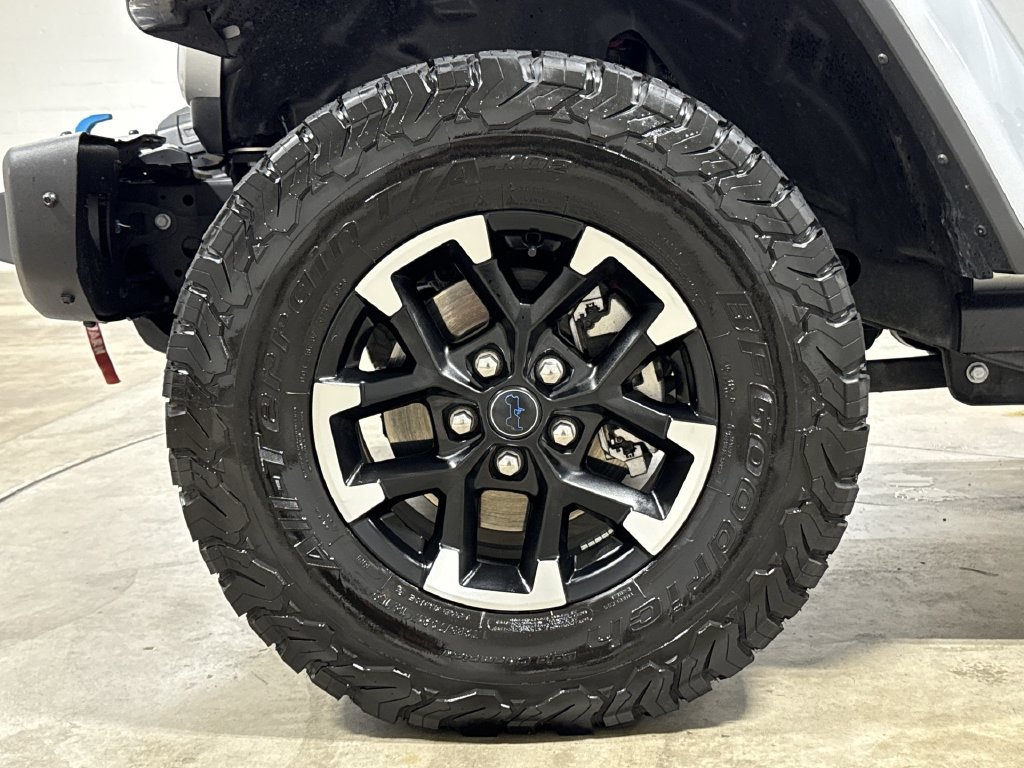 Used 2024 Jeep Wrangler Unlimited Rubicon 4xe AWD/4WD image 27