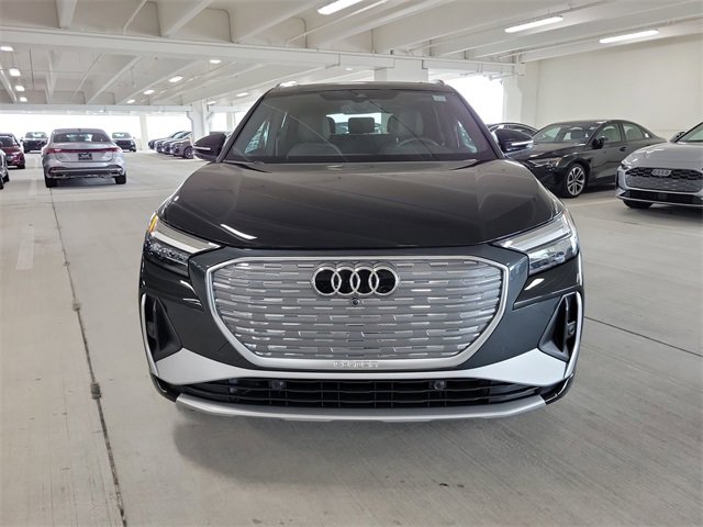 New 2026 Audi Q4 e-tron Premium image 3