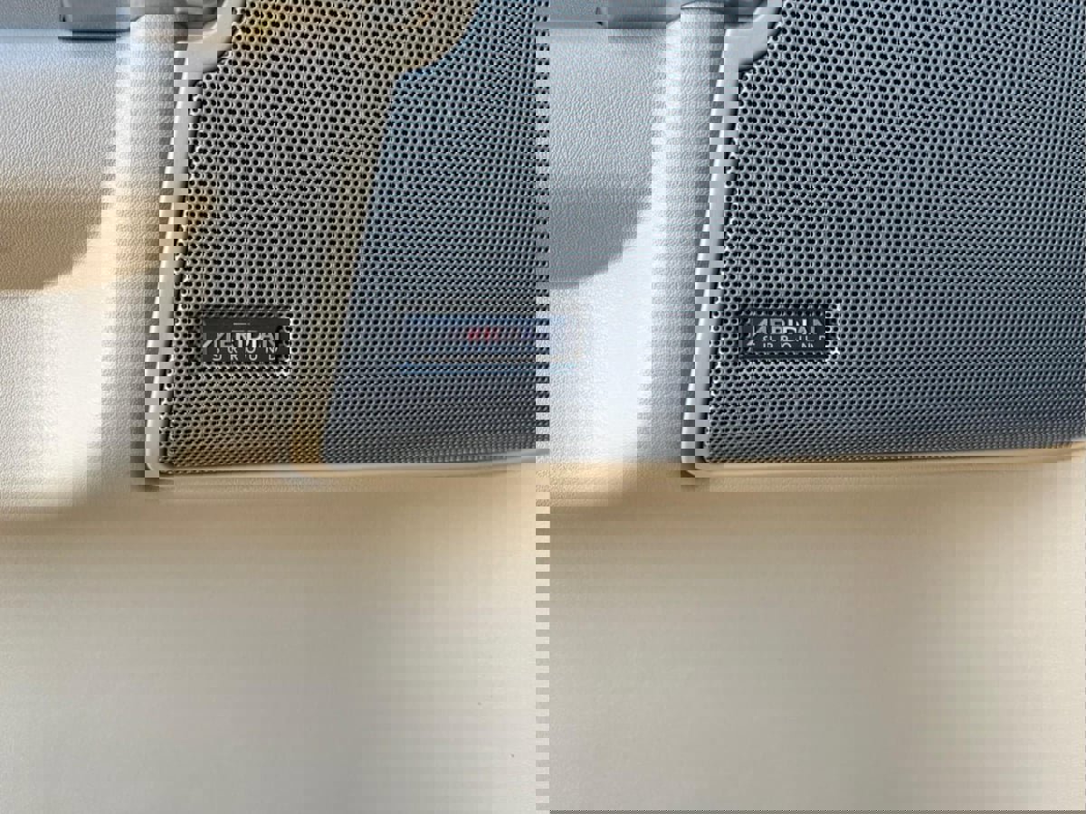 Used 2016 Land Rover LR4 HSE LUX image 12