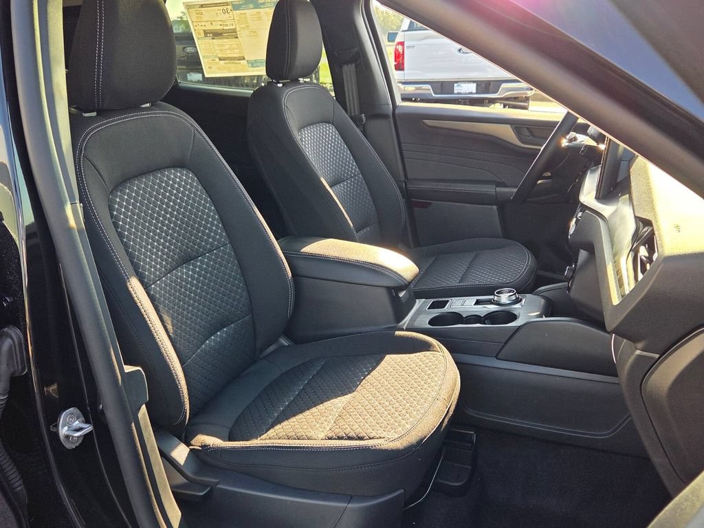 New 2026 Ford Escape Active w/ Tech Pack #1 FWD image 15