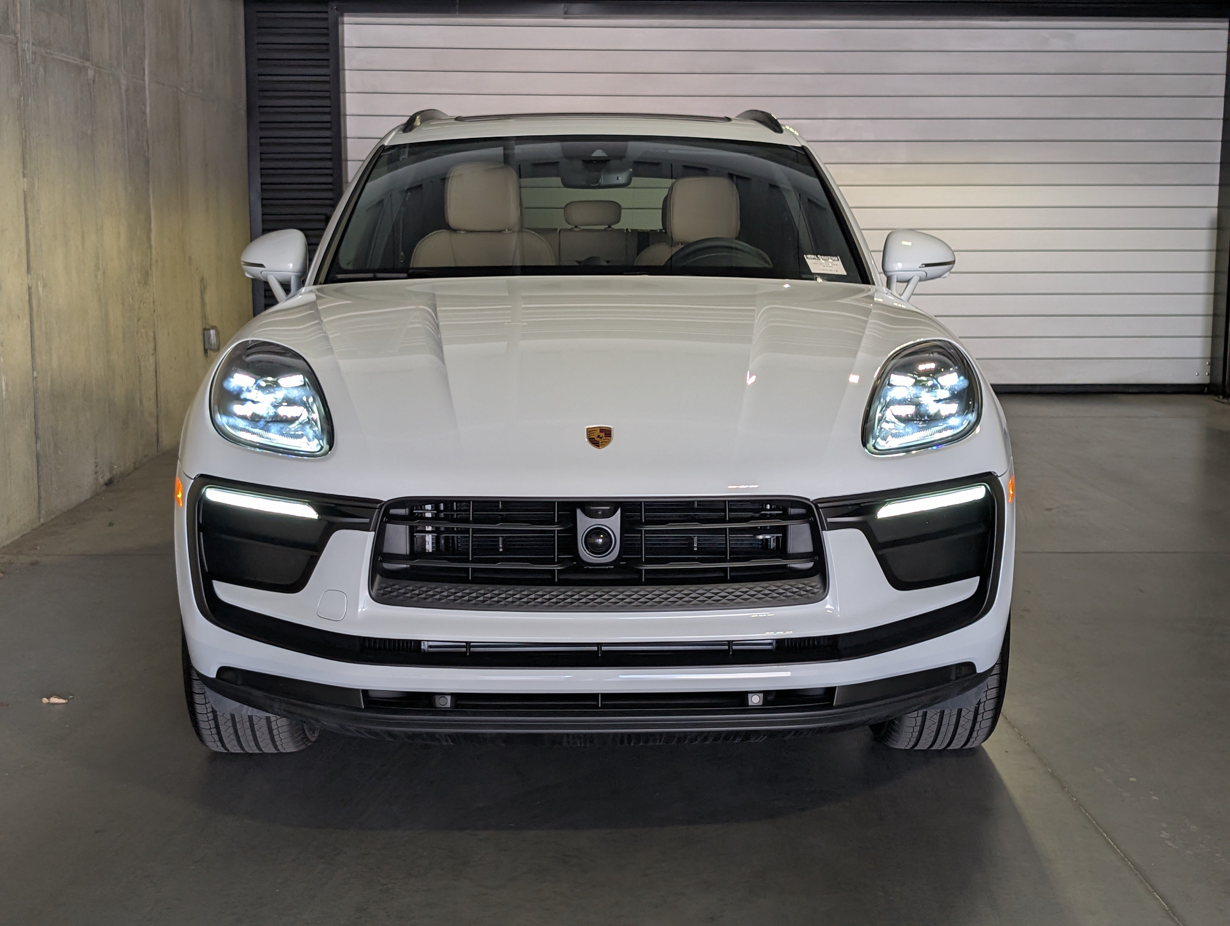 New 2026 Porsche Macan AWD/4WD image 12