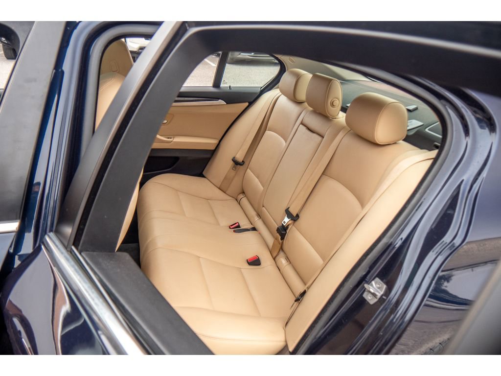 Used 2016 BMW 528i xDrive 528i xDrive image 17