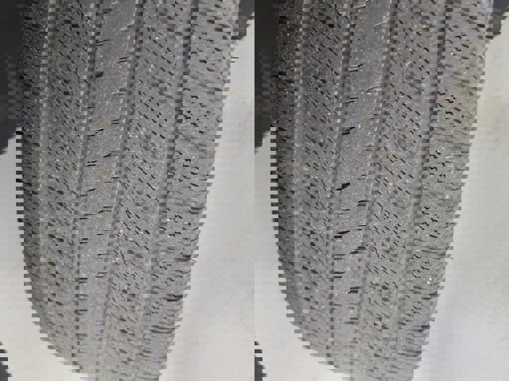 Used 2015 Toyota RAV4 Limited w/ Technology Package image 36