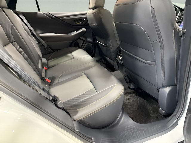 Used 2022 Subaru Outback Wilderness AWD/4WD image 32