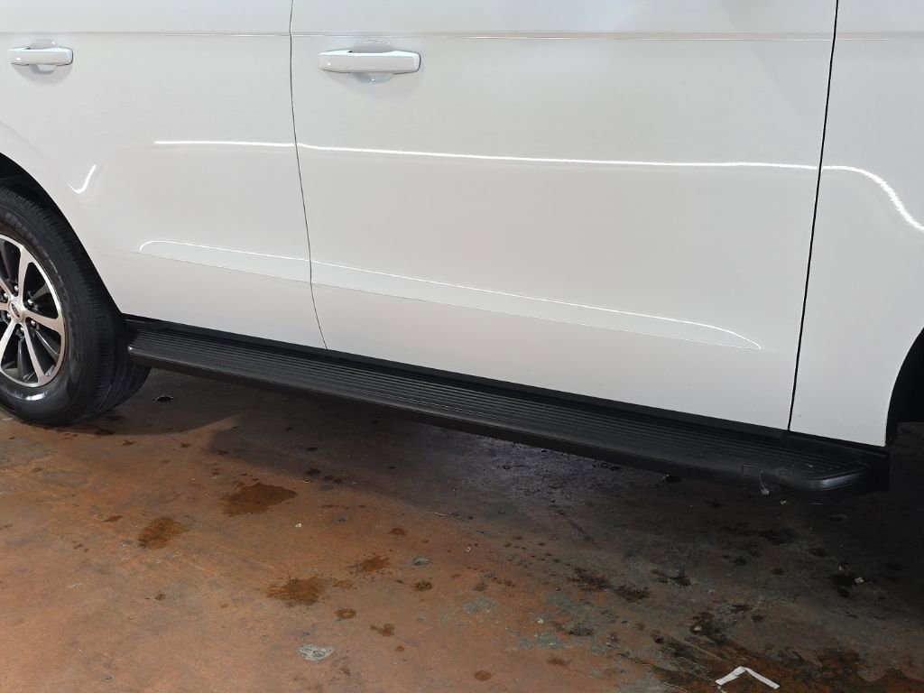 Used 2020 Ford Expedition XLT w/ Equipment Group 201A image 10
