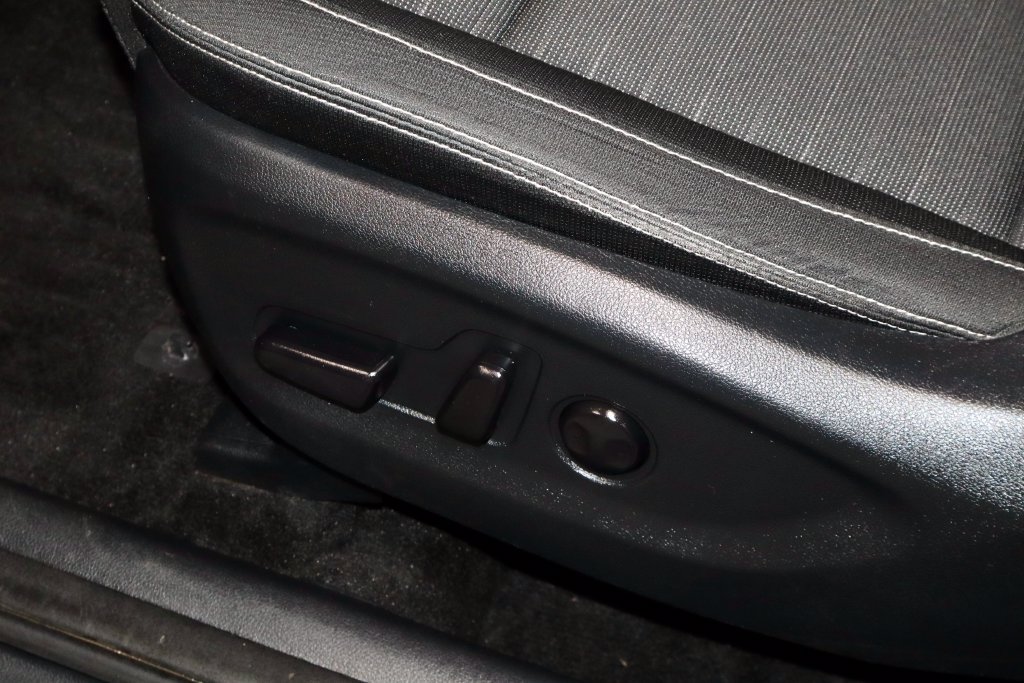 Used 2018 Kia Sportage LX w/ LX Technology Package FWD image 24